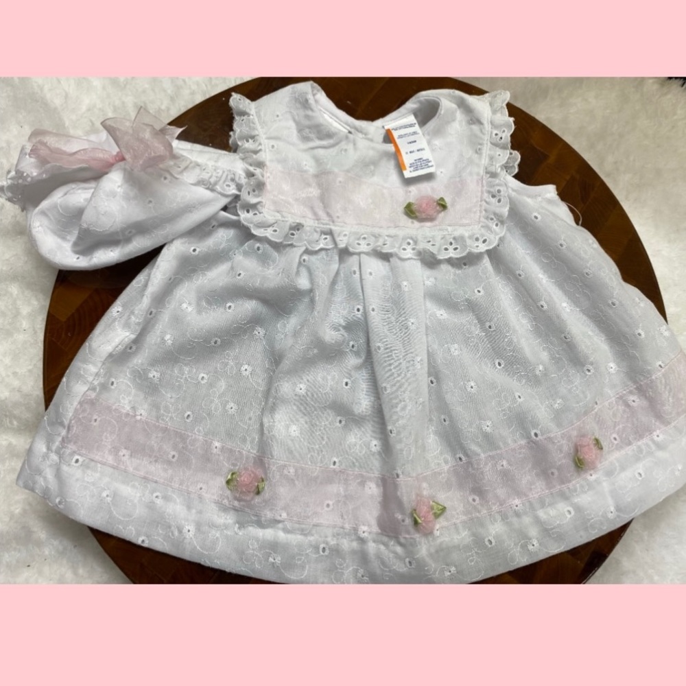 Little Bitty-white dress eyelet, w/pink ribbon & flowers, sz 12 mo, hat.
NWOT